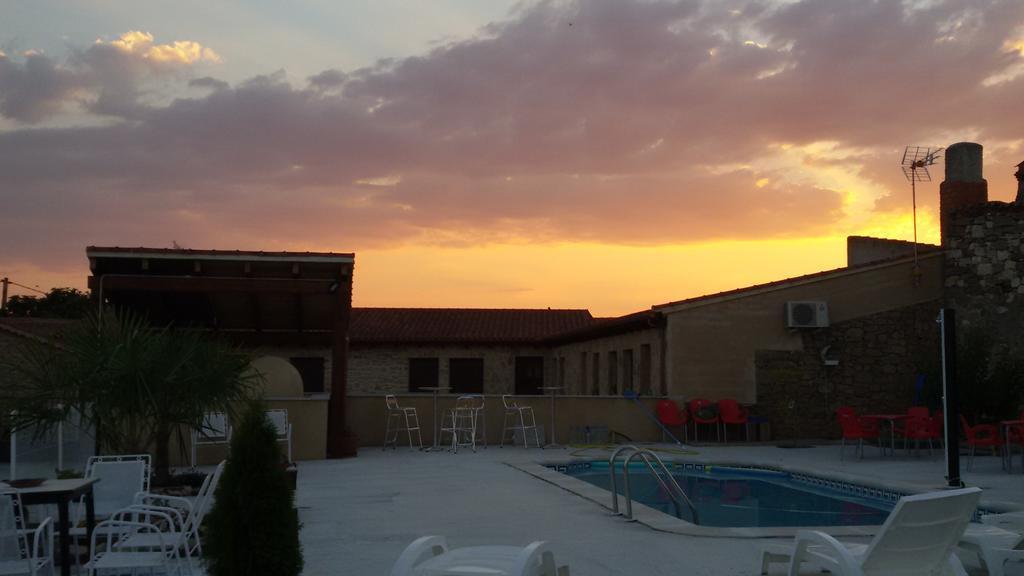El Pilar De Don Gregorio Guest House Pereruela Екстериор снимка